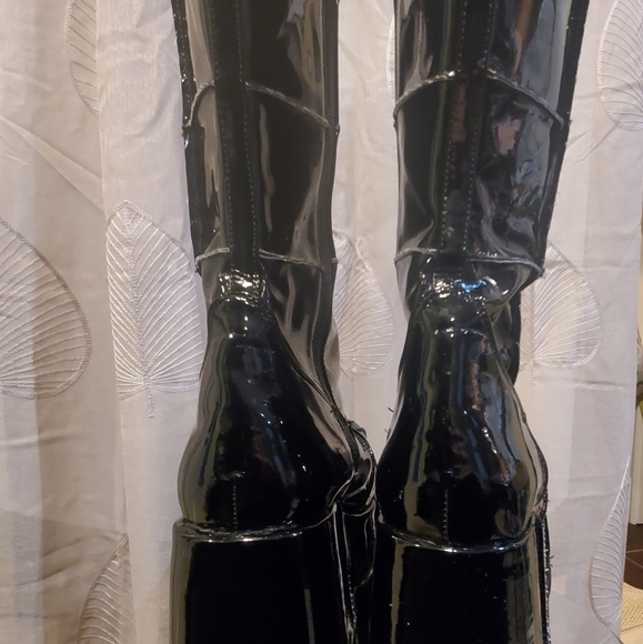 DEMONIA PATENT STACK PLATFORM BOOTS - Picture 10 of 16